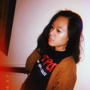 Meet your Posher, Vivian